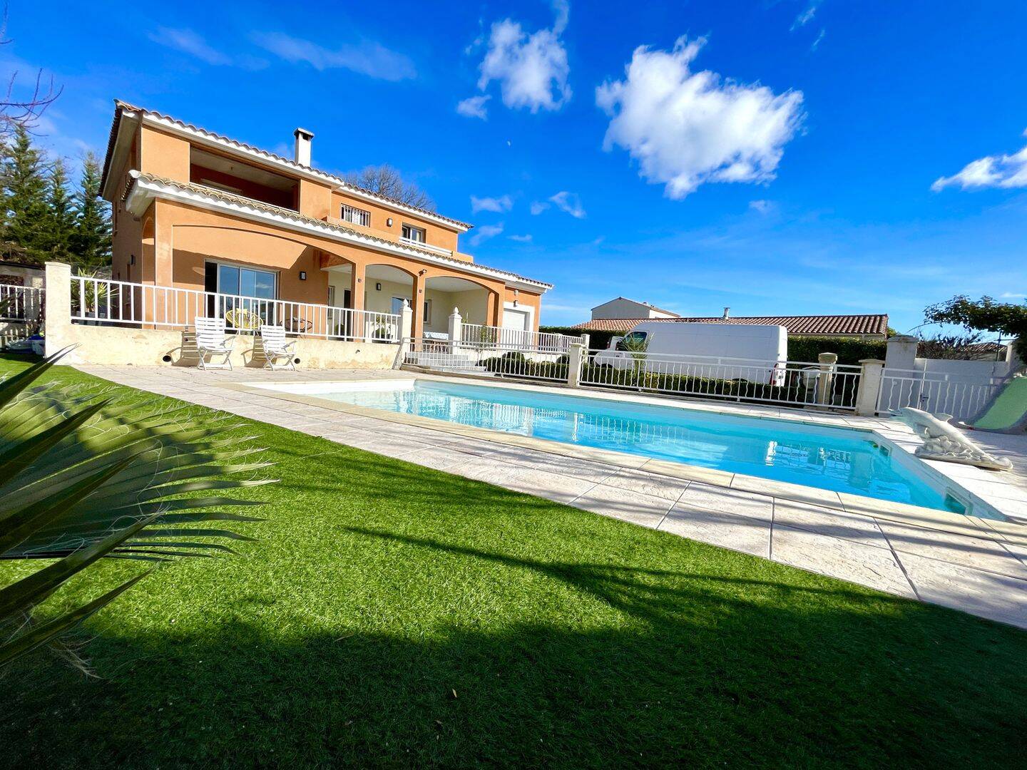 Maison 7 pièces 187 m² · à Ceyras · 187 m² · 459 000 €