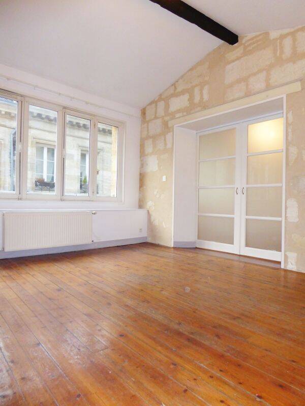 Appartement 3 pièces 82 m² · à Bordeaux · 82 m² · 1 380 €