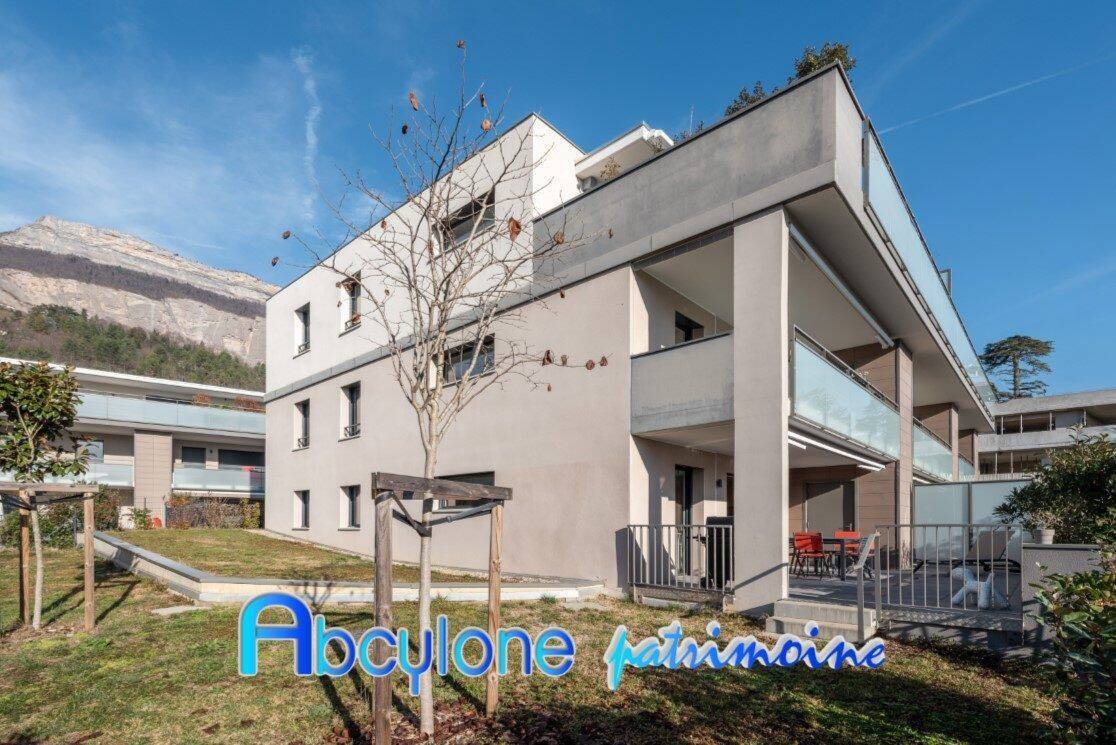Appartement 4 pièces 94 m² · à Corenc · 93,9 m² · 495 000 €