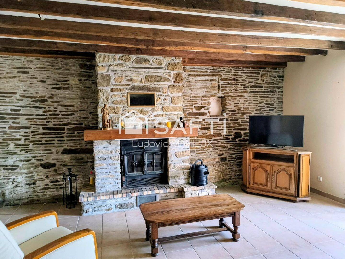 Maison 5 pièces 198 m² · à Peillac · 198 m² · 179 000 €