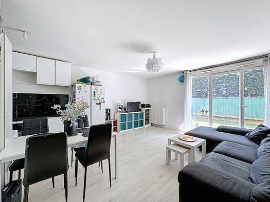 Appartement à vendre 249 000 € 3 pièces 2 chambres 63 m² RDC/4 Les Portes de Villiers Villiers-sur-Marne 94350