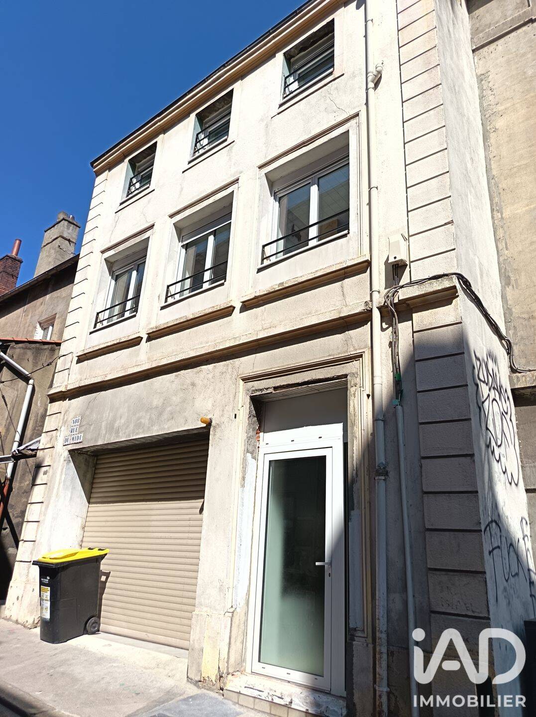 Appartement 1 pièce 10 m² · à Saint-Étienne · 10 m² · 360 €