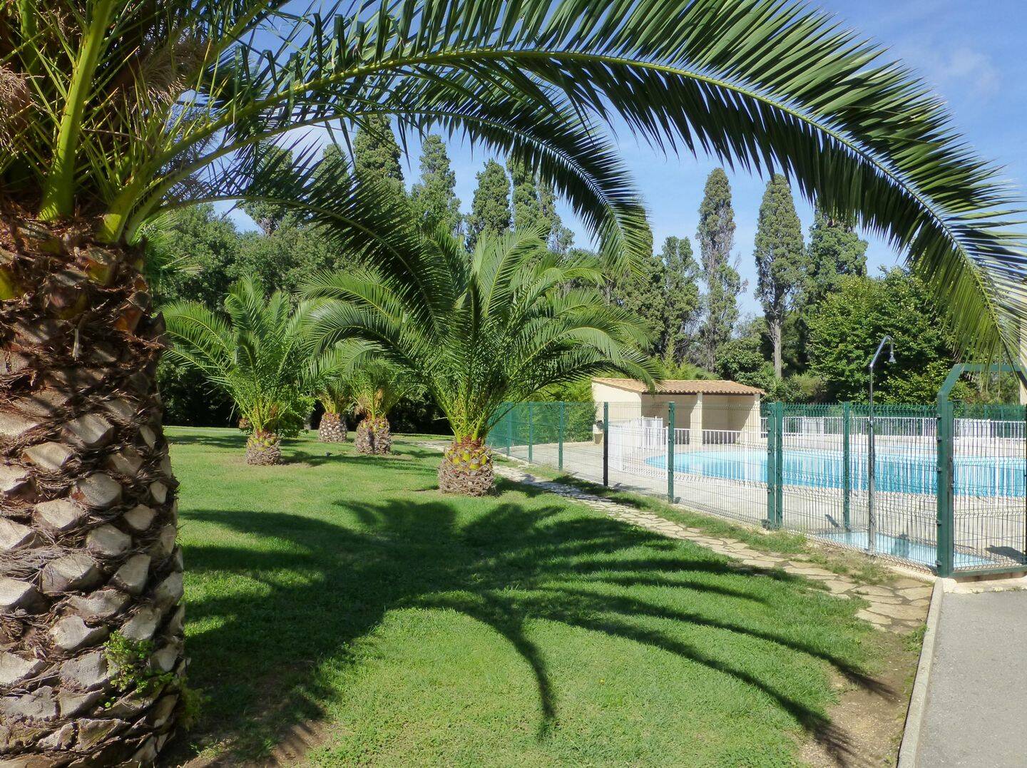 Appartement 4 pièces 82 m² · à Antibes · 82 m² · 380 000 €