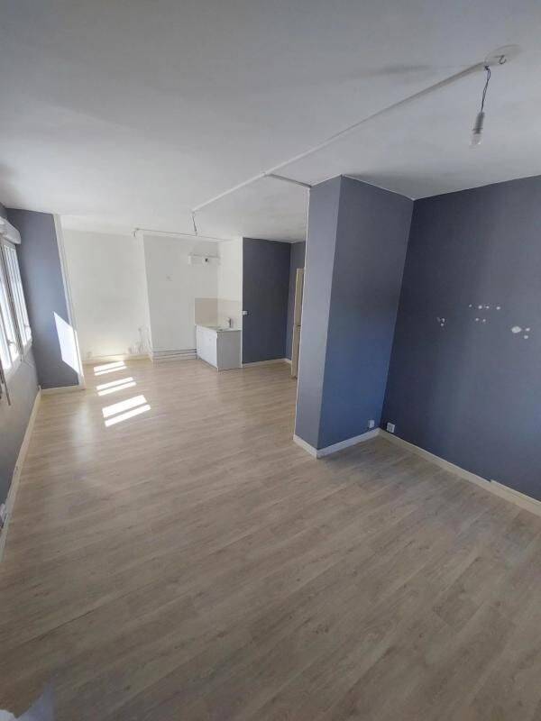 Appartement 3 pièces 63 m² · à Saint-Étienne · 63 m² · 472 €/mois