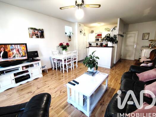 Appartement à vendre 220 000 € 3 pièces 2 chambres 73 m² Bagnères-de-Luchon 31110