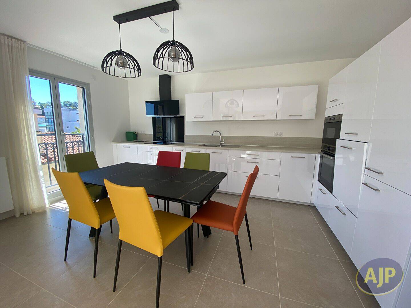 Appartement 4 pièces 123 m² · à Arcachon · 123,4 m² · 2 110 €/mois
