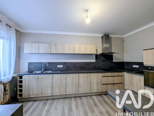 Maison de ville à vendre 129 000 € 5 pièces 4 chambres 123 m² 301 m² de terrain Sainte Marie-Hessellach Freyming-Merlebach 57800