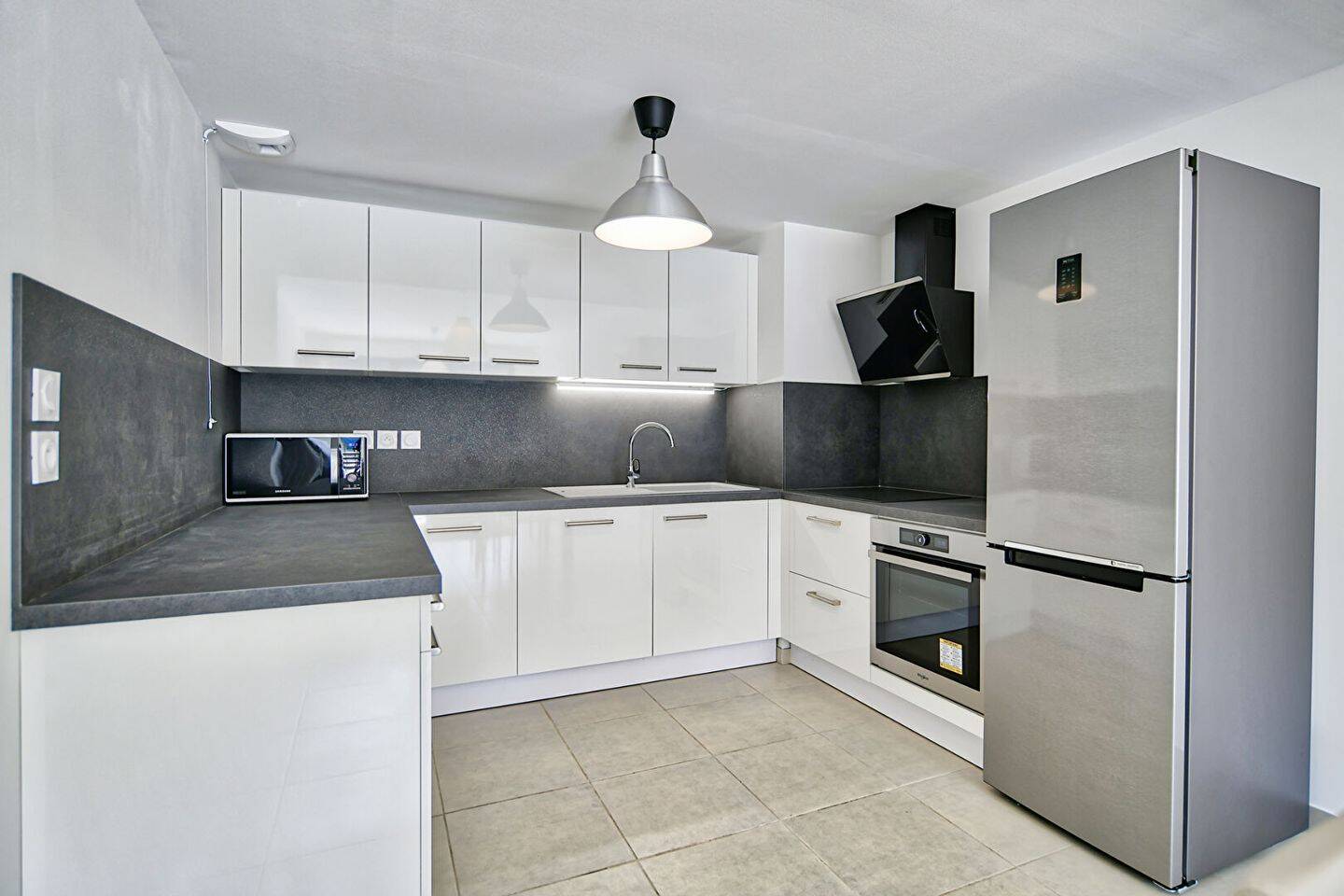 Appartement 3 pièces 65 m² · à Aix-en-Provence · 65,2 m² · 1 330 €/mois
