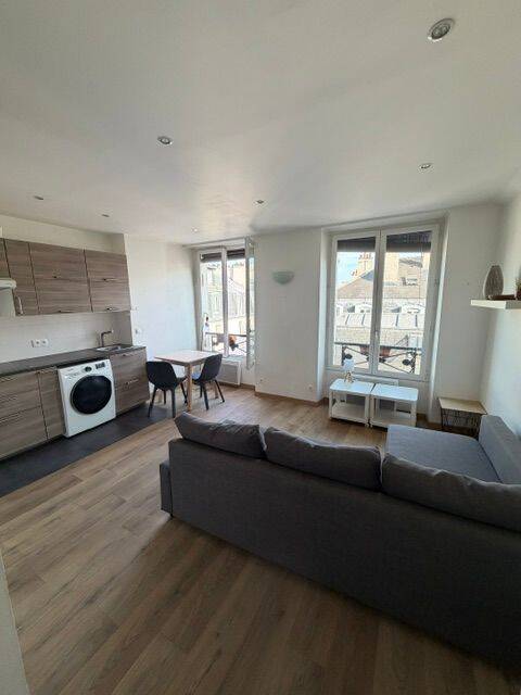 Appartement 1 pièce 26 m² · à Paris 2ème Arrondissement · 26 m² · 300 000 €