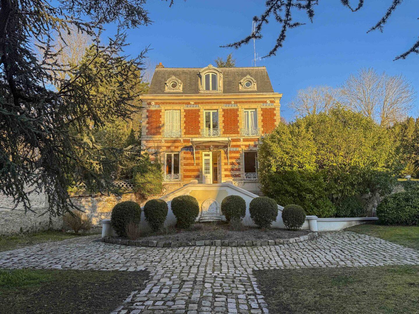 Maison 7 pièces 198 m² · à Chaumont-en-Vexin · 198,2 m² · 535 000 €