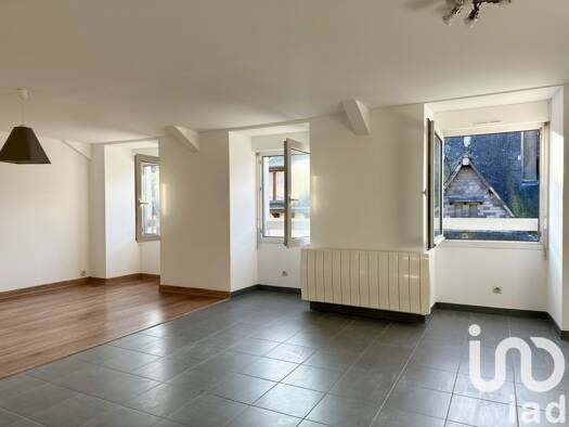 Appartement à vendre 178 850 € 3 pièces 2 chambres 81,5 m² Étage 2/3 Nord Lamballe-Armor 22400