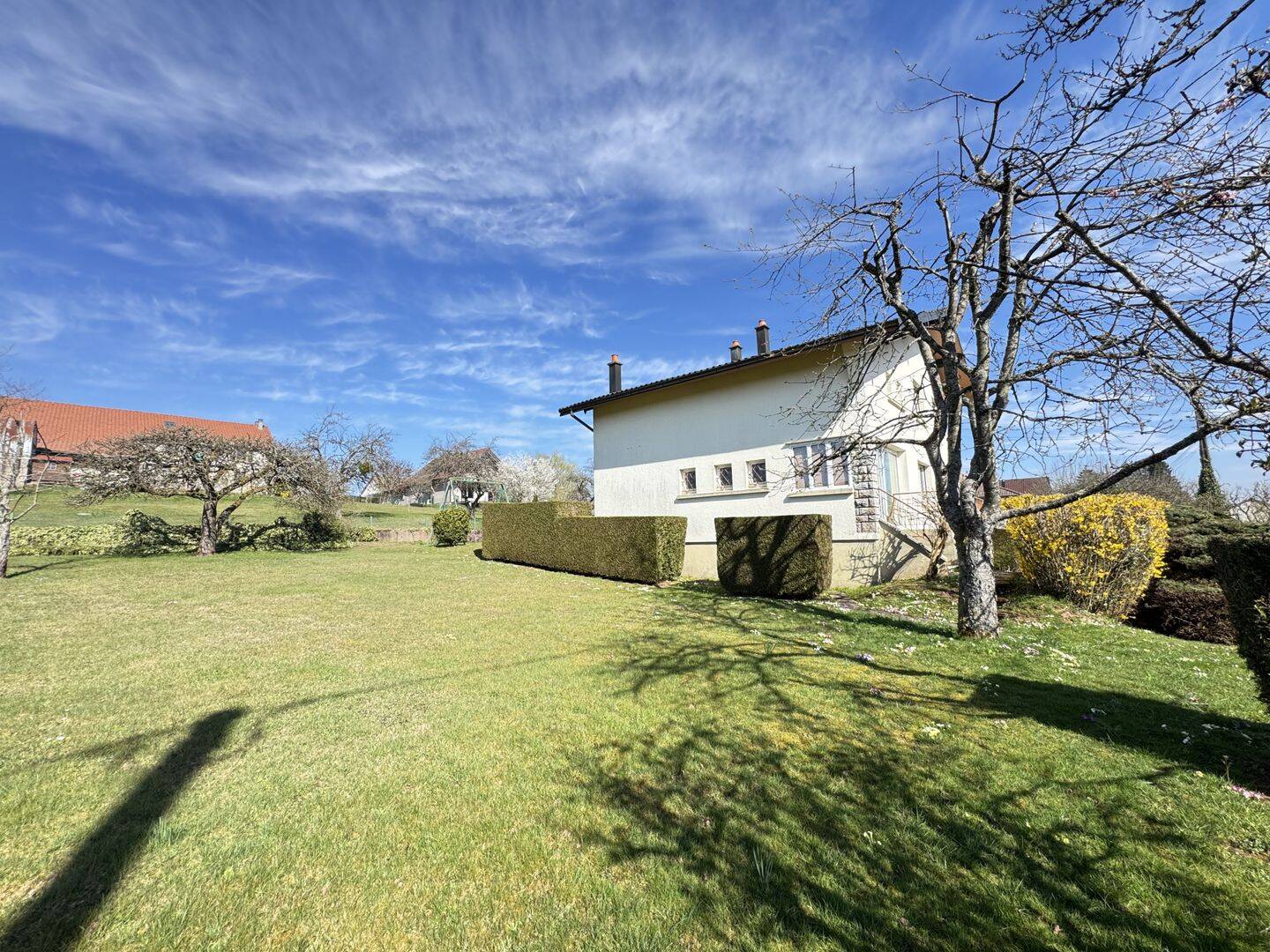 Maison 7 pièces 146 m² · à Évette-Salbert · 145,9 m² · 235 000 €