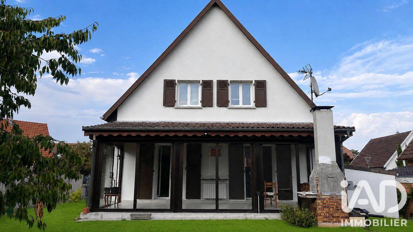 Maison 5 pièces 113 m² · à Saint-Louis · 112,8 m² · 395 000 €