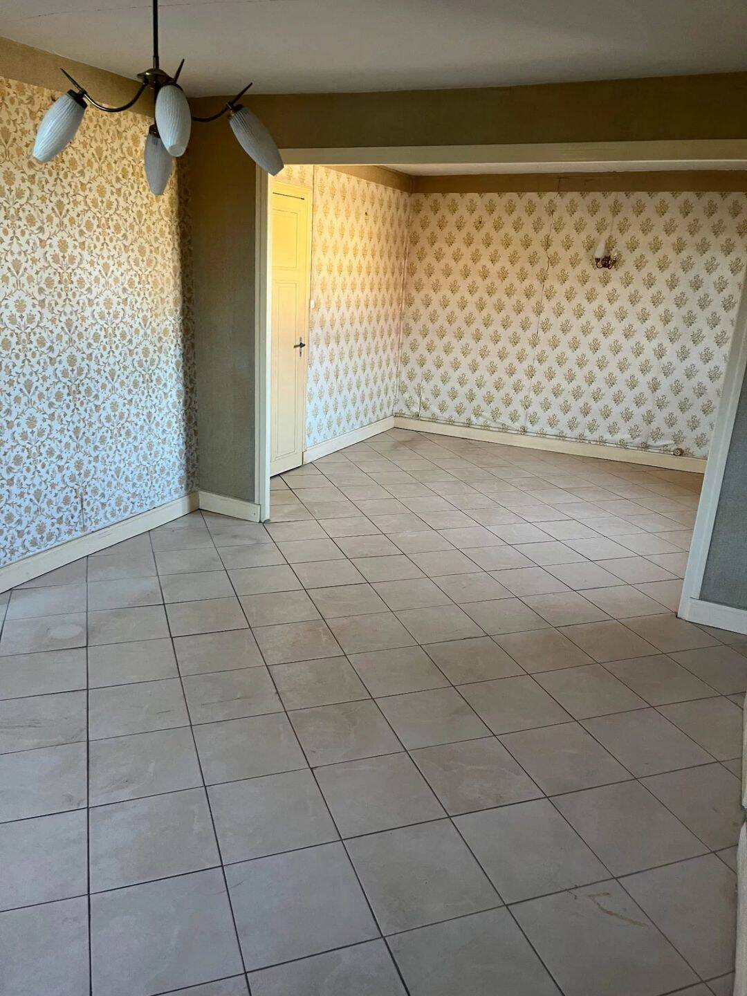 Maison 3 pièces 75 m² · à Verjux · 75 m² · 75 000 €