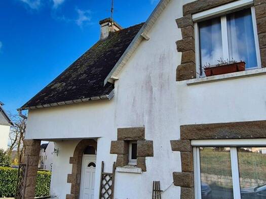 Maison à vendre 157 500 € 6 pièces 5 chambres 116 m² 384 m² de terrain Ouest Carhaix-Plouguer 29270