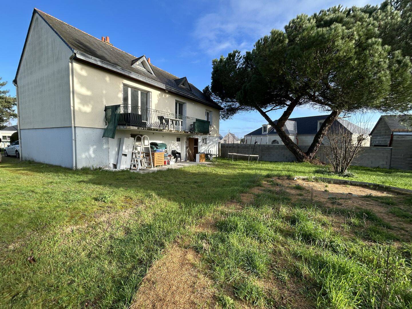Maison 3 pièces 83 m² · à Saumur · 83 m² · 180 000 €