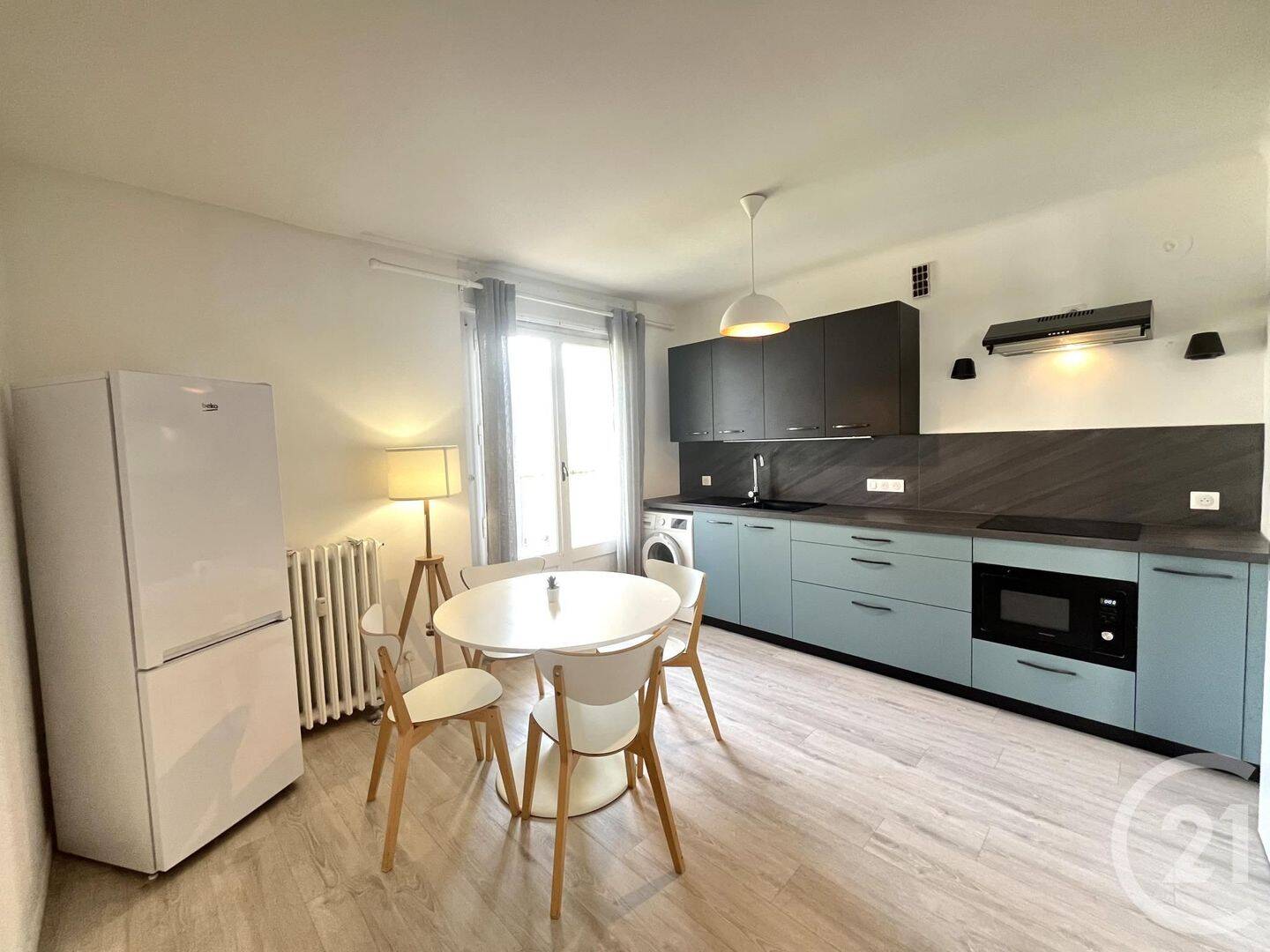 Appartement 3 pièces 65 m² · à Chambéry · 64,6 m² · 1 090 €/mois