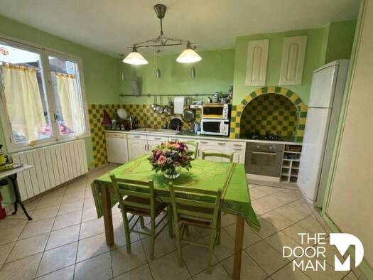 Maison à vendre 180 000 € 5 pièces 4 chambres 165 m² 12 000 m² de terrain Fanjeaux 11270