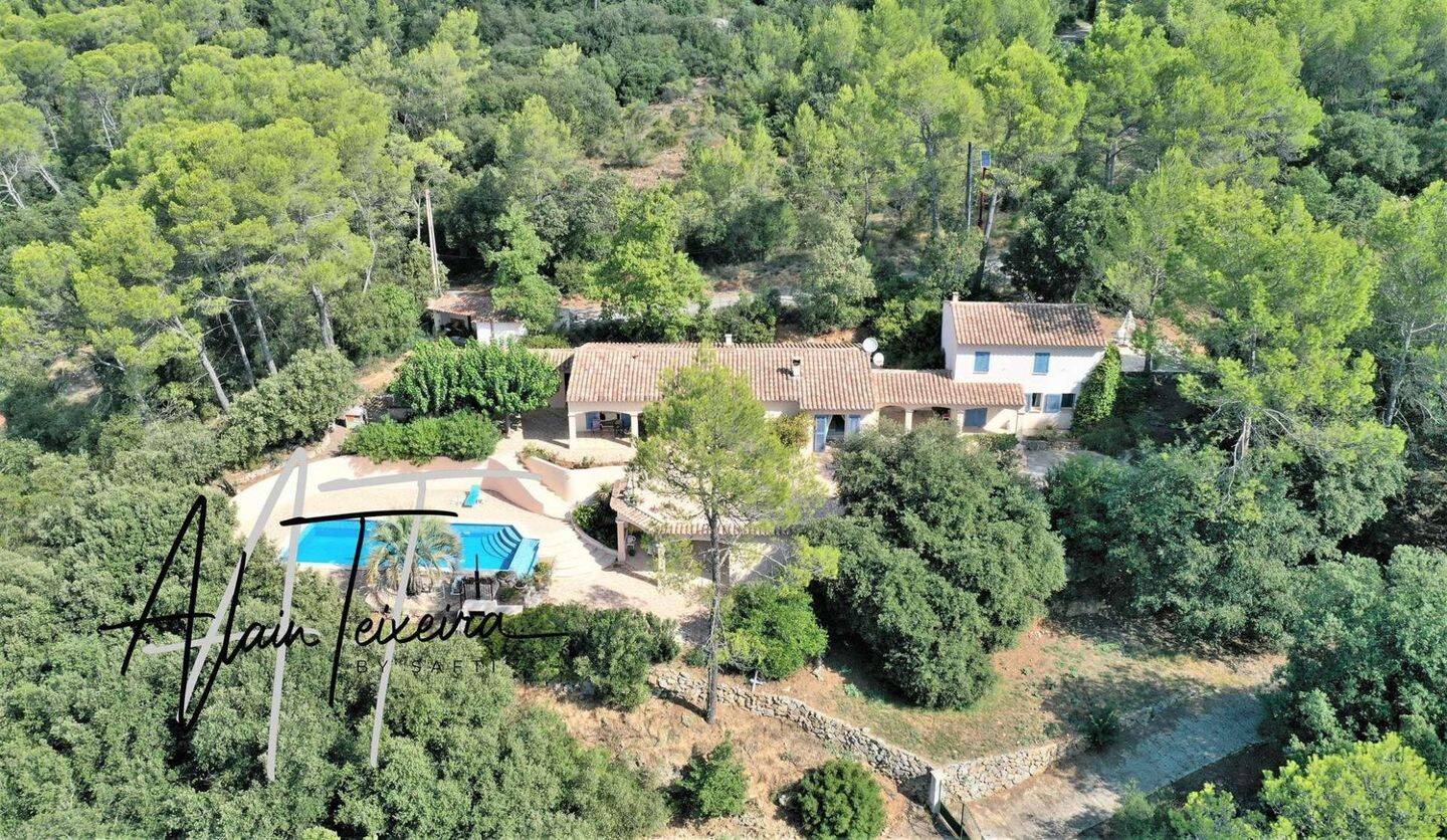 Maison 9 pièces 200 m² · à Lorgues · 200 m² · 810 000 €