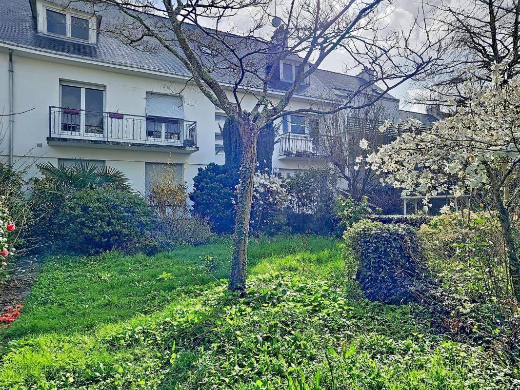 Maison 9 pièces 202 m² · à Lorient · 202 m² · 499 000 €