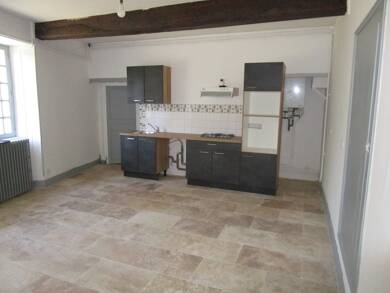 Appartement à louer 500 € 3 pièces 2 chambres 60 m² RDC/1 Riscle 32400