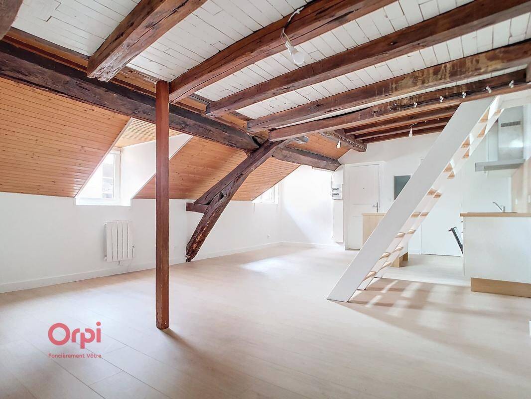 Appartement 2 pièces 34 m² · à Nantes · 34,3 m² · 758 €/mois