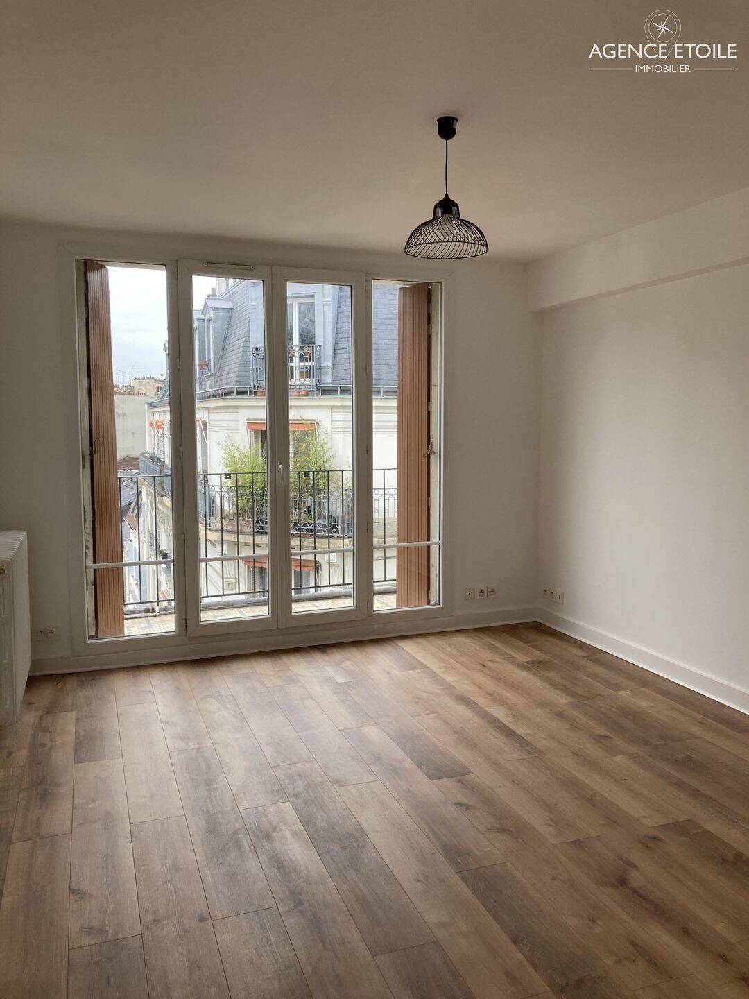 Appartement 3 pièces 58 m² · à Paris 14ème Arrondissement · 57,7 m² · 1 745 €/mois