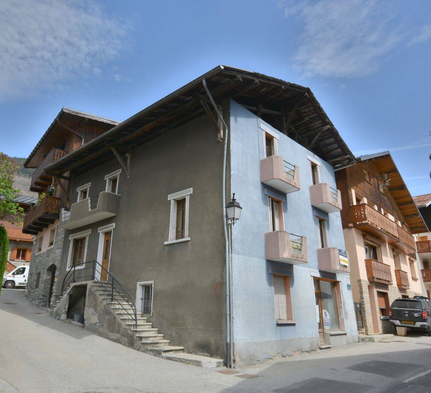 Maison 8 pièces 120 m² · à Bozel · 120 m² · 682 500 €