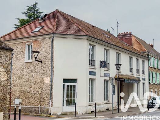 Immeuble à vendre 1 500 000 € 762 m² La Queue-les-Yvelines 78940