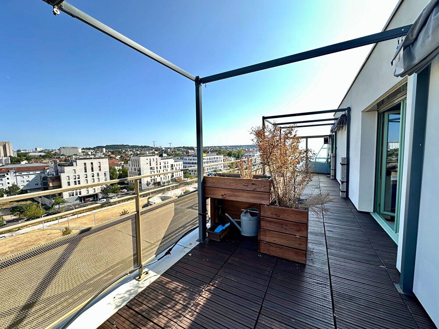 Appartement 5 pièces 115 m² · à Nanterre · 114,6 m² · 2 500 €/mois