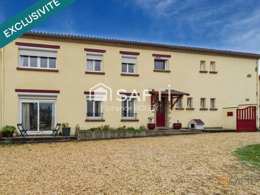 Maison de ville à vendre 254 000 € 8 pièces 5 chambres 248 m² 2 281 m² de terrain Le Dorat 87210