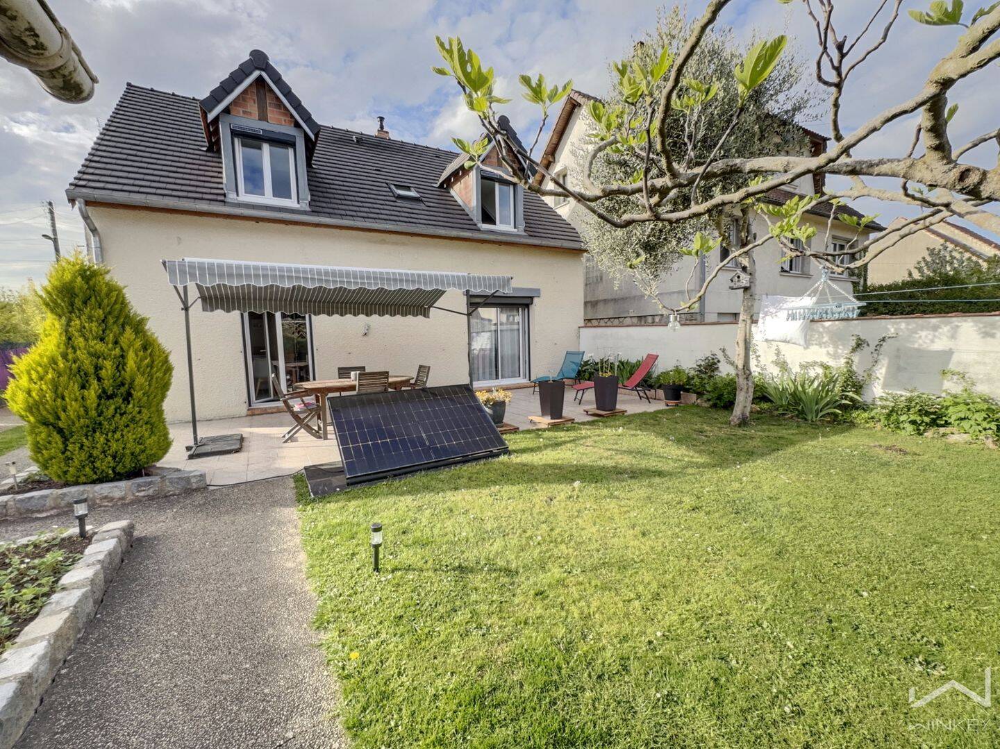 Maison 6 pièces 128 m² · à Ozoir-la-Ferrière · 128 m² · 459 900 €