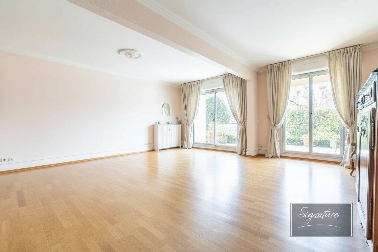 Appartement 5 pièces 120 m² · à Chantilly · 120 m² · 699 000 €