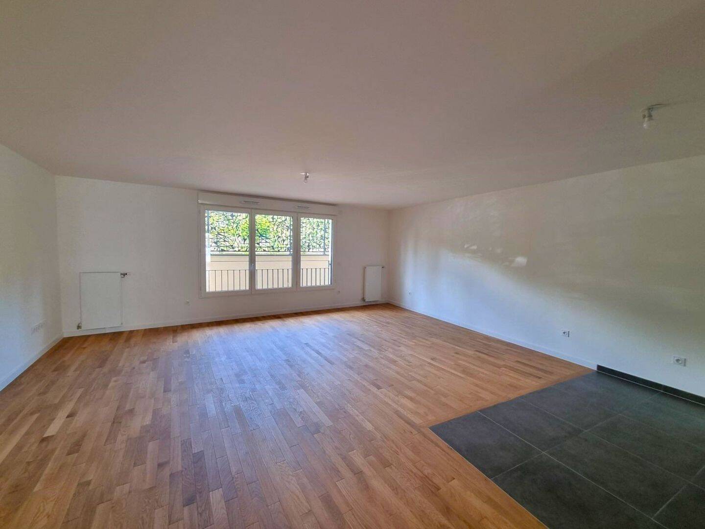 Appartement 3 pièces 84 m² · à Saint-Cloud · 83,5 m² · 2 251 €