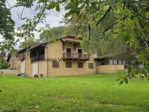 Villa à vendre 203 000 € 8 pièces 4 chambres 169 m² 5 498 m² de terrain Bouzon-Gellenave 32290