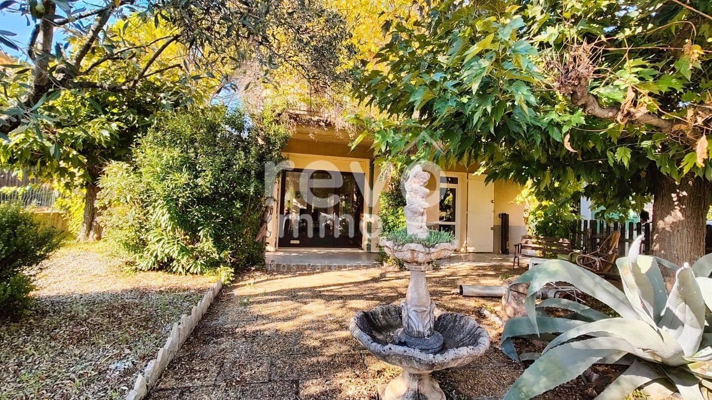 Maison 6 pièces 150 m² · à Vinsobres · 150 m² · 350 000 €