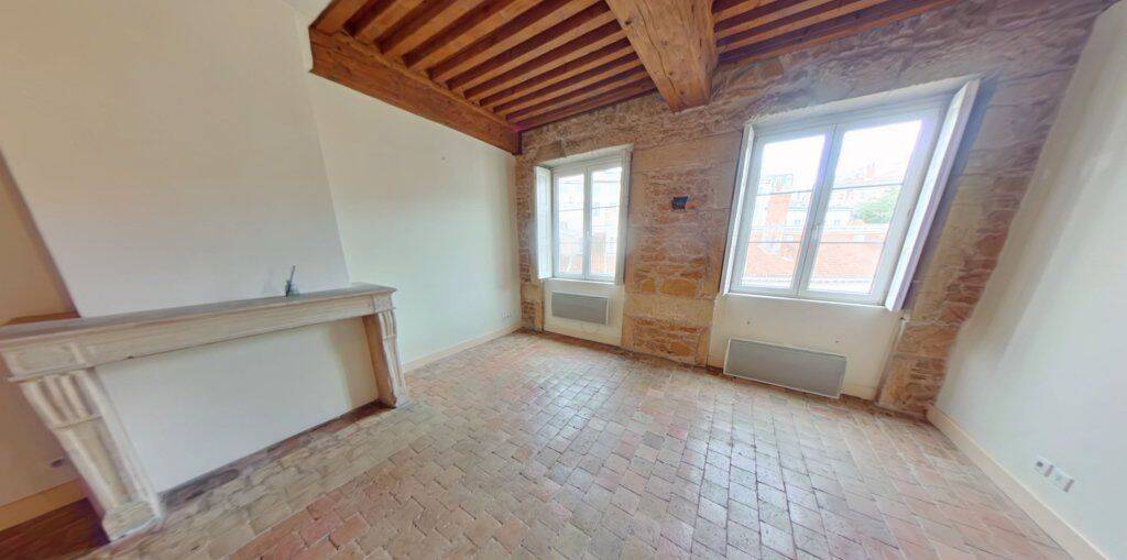 Appartement 3 pièces 107 m² · à Lyon 1er Arrondissement · 107 m² · 1 475 €/mois