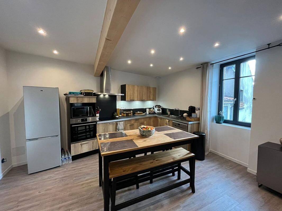 Appartement 3 pièces 101 m² · à Saint-Papoul · 101 m² · 715 €