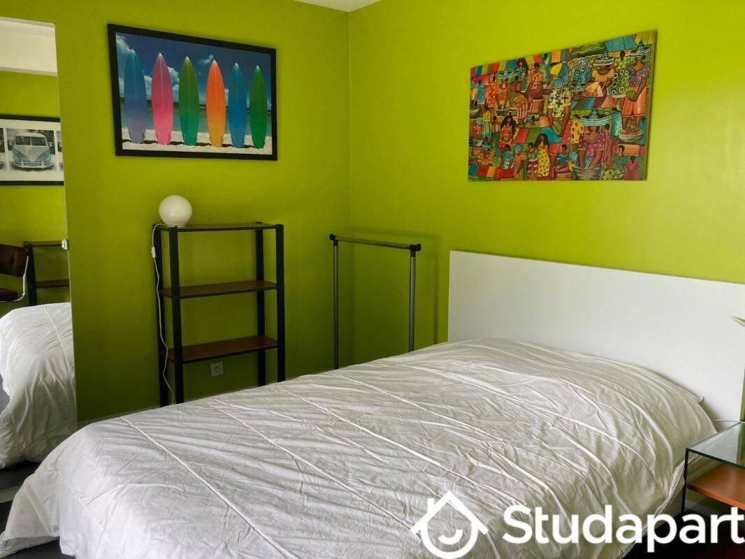 1 pièce 10 m² · à Bois-Guillaume · 10 m² · 500 €/mois