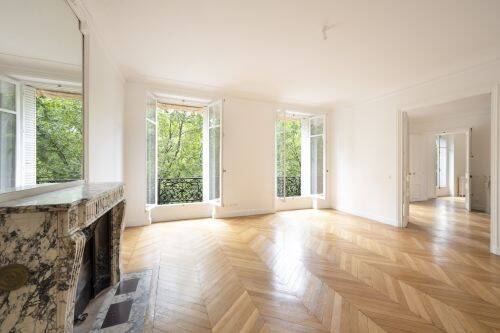 Appartement 7 pièces 264 m² · à Paris 17ème Arrondissement · 263,8 m² · 8 259 €/mois