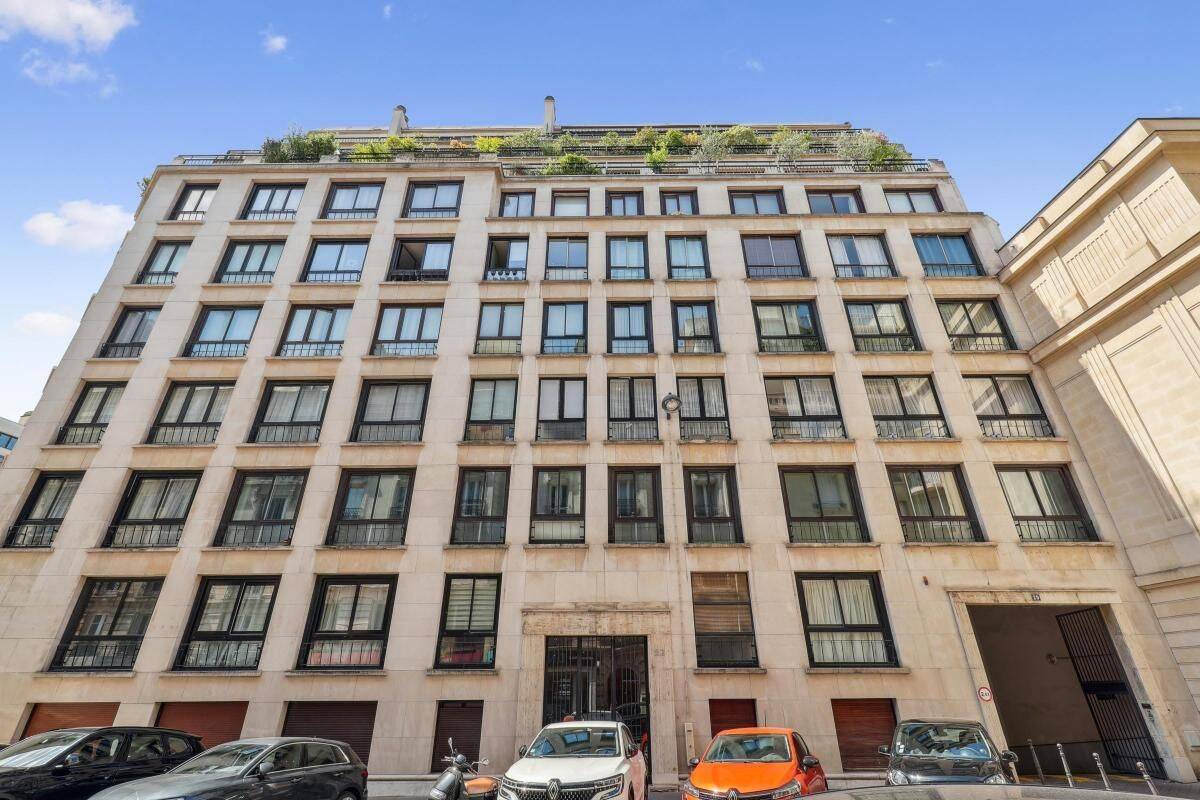 Appartement 4 pièces 97 m² · à Paris 16ème Arrondissement · 97,1 m² · 940 000 €