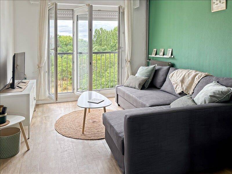 4 pièces 77 m² · à Le Mans · 77 m² · 1 400 €