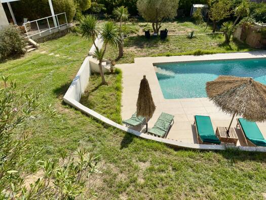 Maison à vendre 1 600 000 € 7 pièces 1 chambre 220 m² 1 700 m² de terrain Sanary-sur-Mer 83110