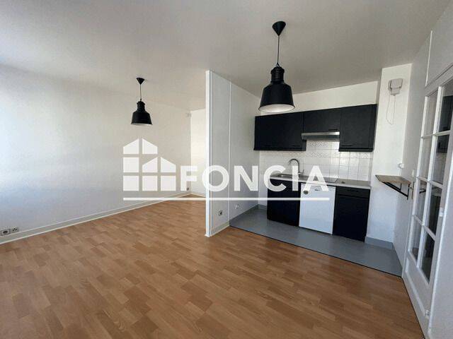 Appartement 1 pièce 27 m² · à Blois · 26,6 m² · 447 €