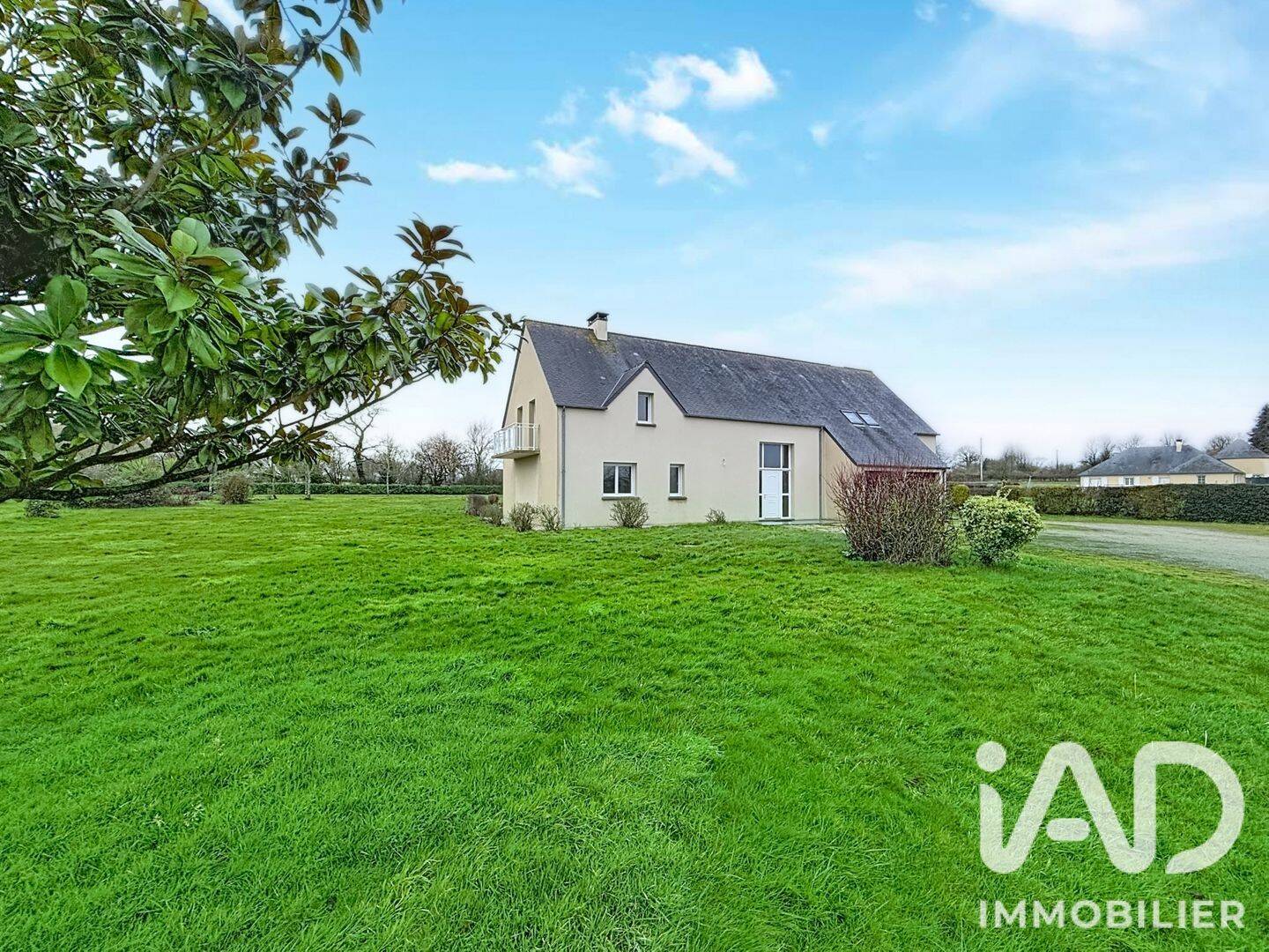 Maison 7 pièces 211 m² · à Picauville · 211 m² · 294 000 €