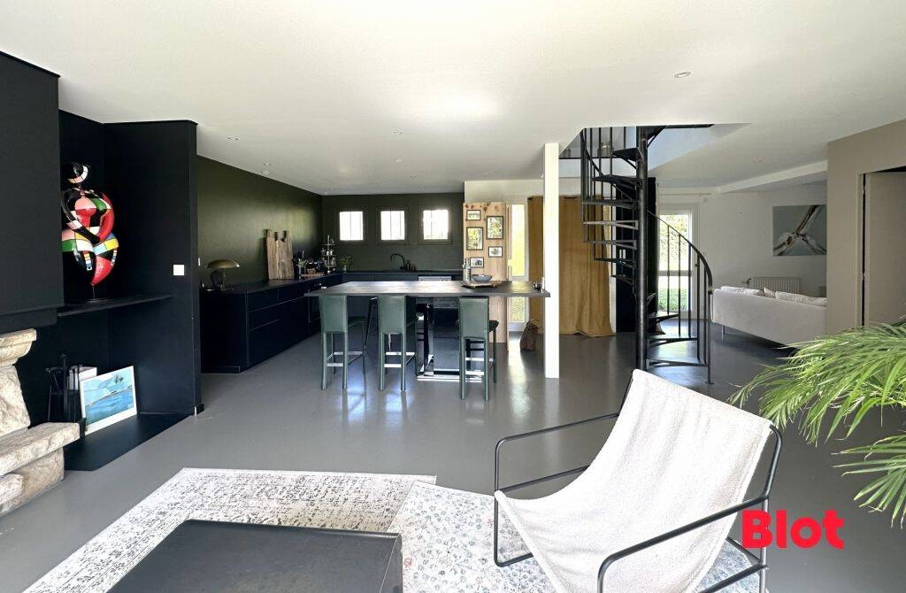 Maison 5 pièces 104 m² · à Saint-Grégoire · 104 m² · 487 900 €
