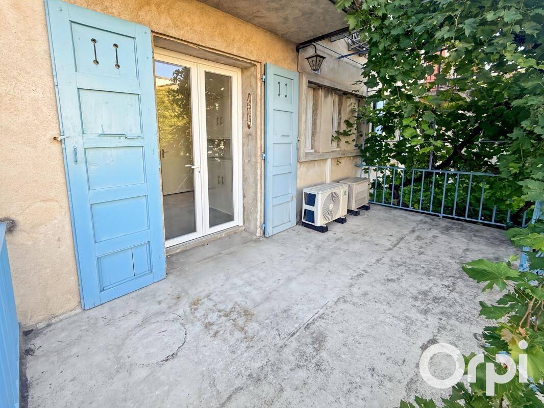 Appartement 3 pièces 58 m² · à Bourg-Saint-Andéol · 57,6 m² · 700 €