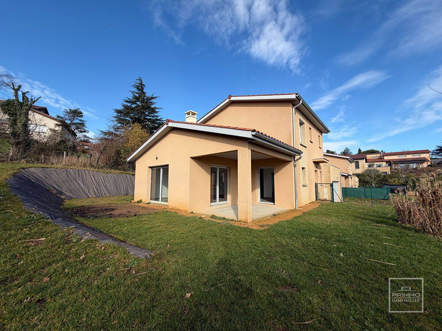 Maison 5 pièces 126 m² · à Dardilly · 125,8 m² · 2 250 €/mois