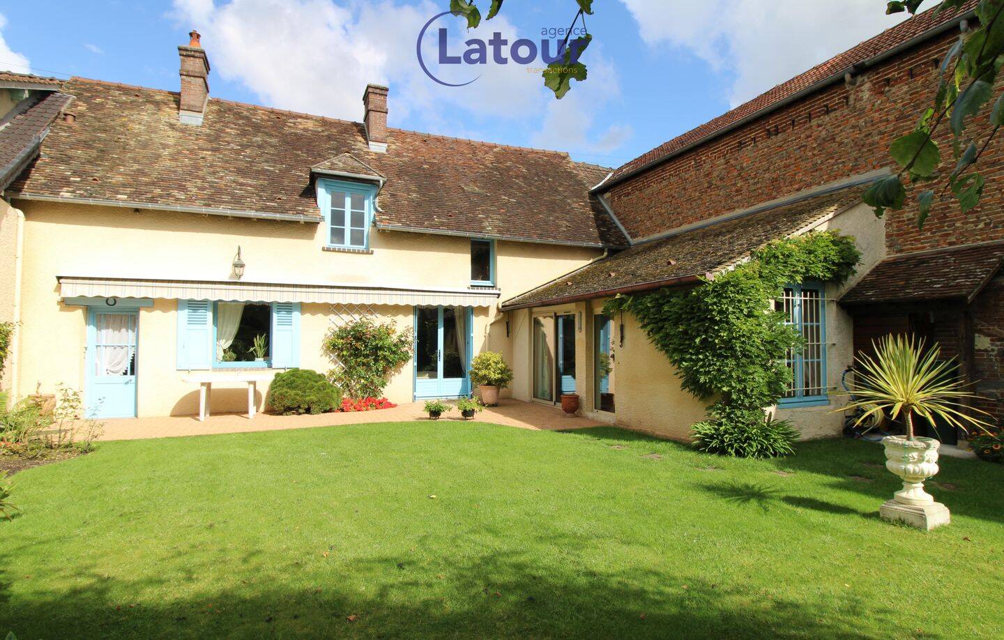 Maison 6 pièces 135 m² · à Ézy-sur-Eure · 135 m² · 160 000 €