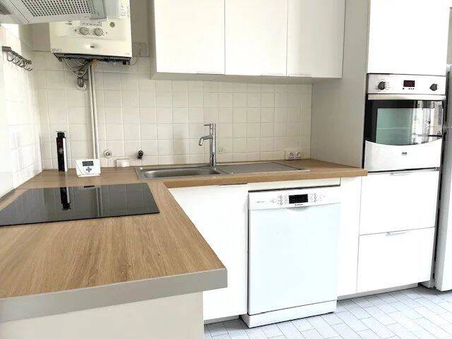 Appartement 3 pièces 77 m² · à Nice · 77 m² · 1 240 €